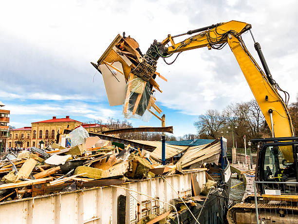 Best Construction Debris Removal  in Abingdon, VA
